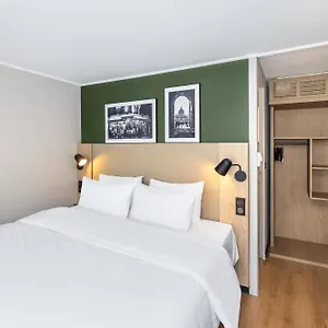 Campanile Nature - Lille Est Hotel Villeneuve-d'Ascq