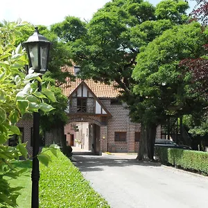 Le Domaine Des Cigognes Hotel Ennevelin